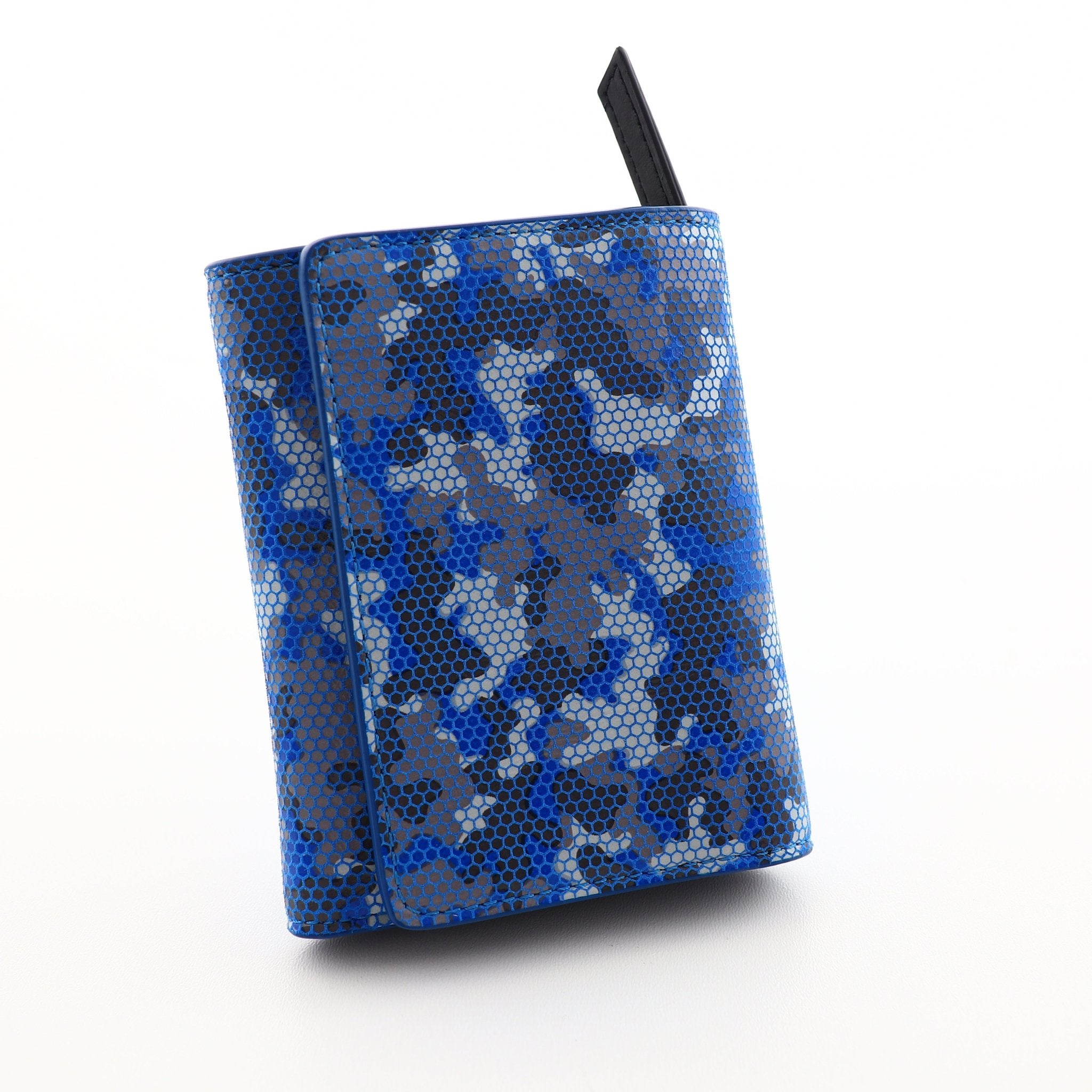 Unisex Wallet 8cc & Zip Pocket - Brilliant Blue | COLDFIRE - COLDFIRE